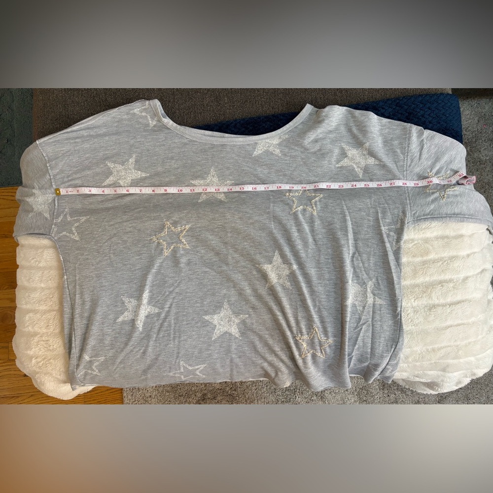 Maurices Gray Star Long Sleeve Tee - Picture 5 of 6